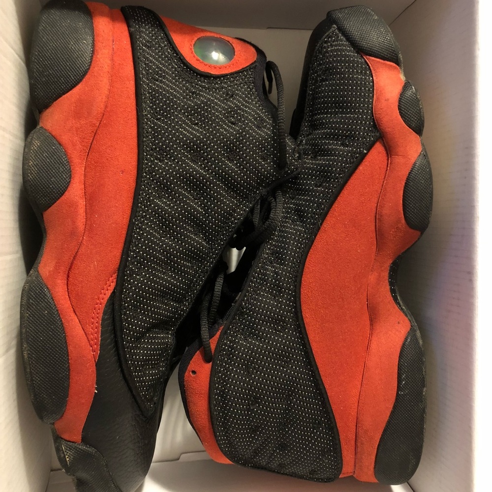 Air Jordan 13 Retros Bred